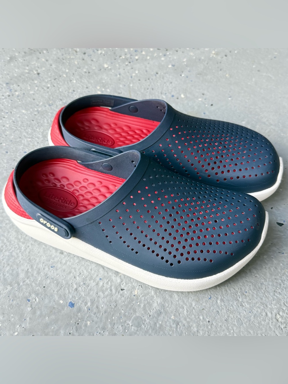 Crocs LiteRide 360 Clogs Men 8 Women 10 Ultra Light Comfort Red Blue Shoes